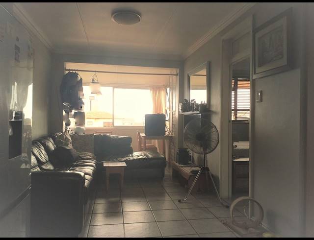 1 BEDROOM FLAT RENTED IN ILLOVO BEACH